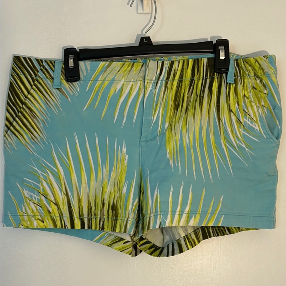JCPenney Blue and Green Bermuda Shorts Tropical Print